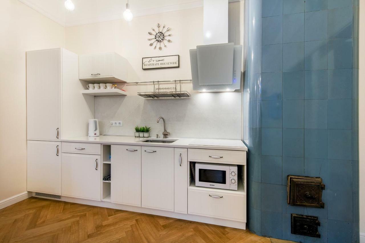 Modern History Apartment Таллин Экстерьер фото